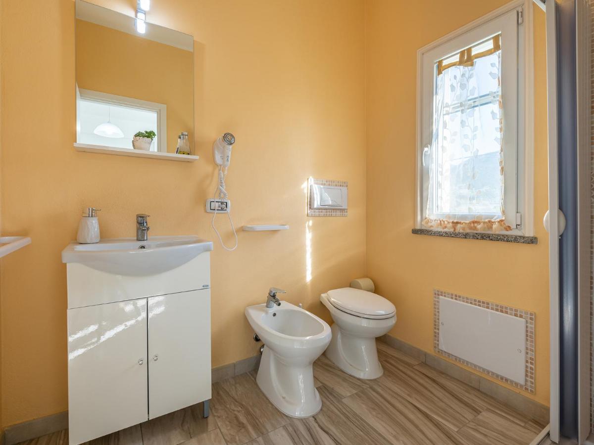Villa Chiara Solanas Solanas  Kültér fotó