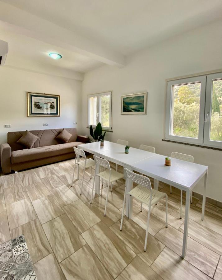 Villa Chiara Solanas Solanas  Kültér fotó